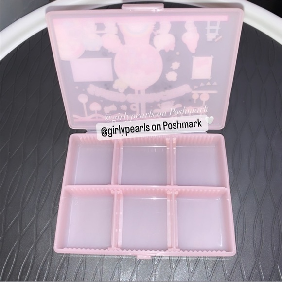 Hello Kitty Pill Case with Adjustable/ Removable Partitions NEW Sanrio - Picture 8 of 8